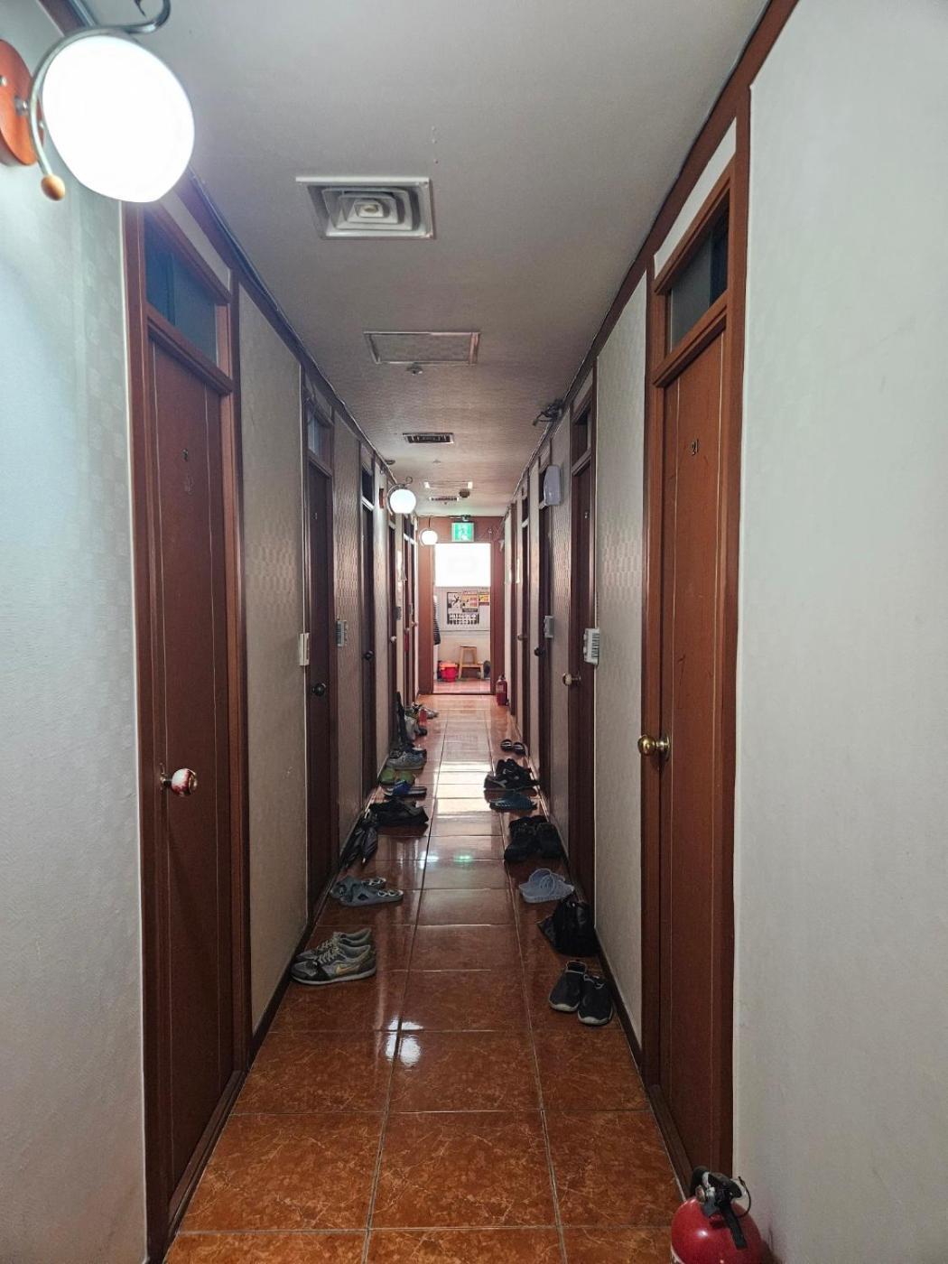 Hostel Mokhwatel Busan Exterior foto